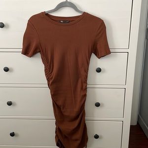 Ruched ribbed dress -Zara